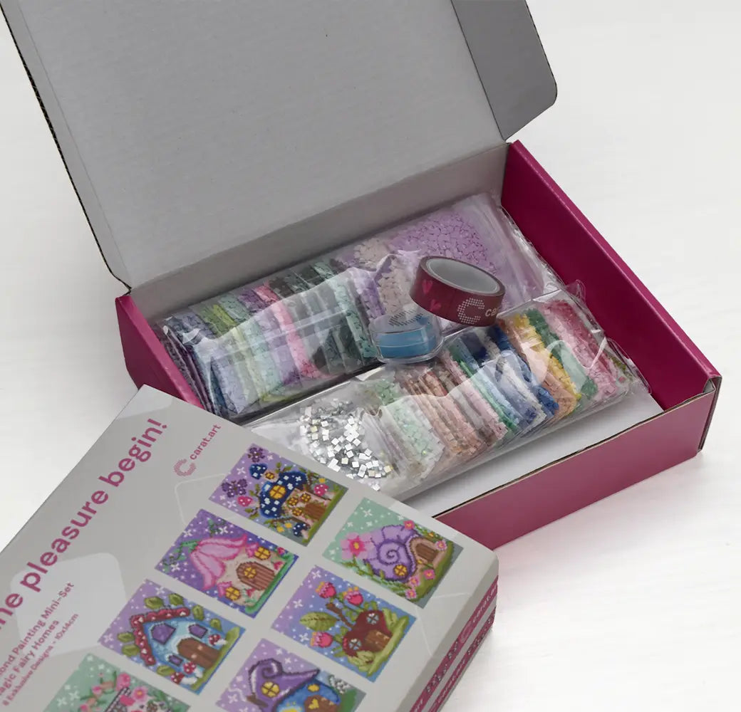 Diamond Painting Mini Set mit 8 fantasievollen Feenhaus Motiven mit Setinhalt