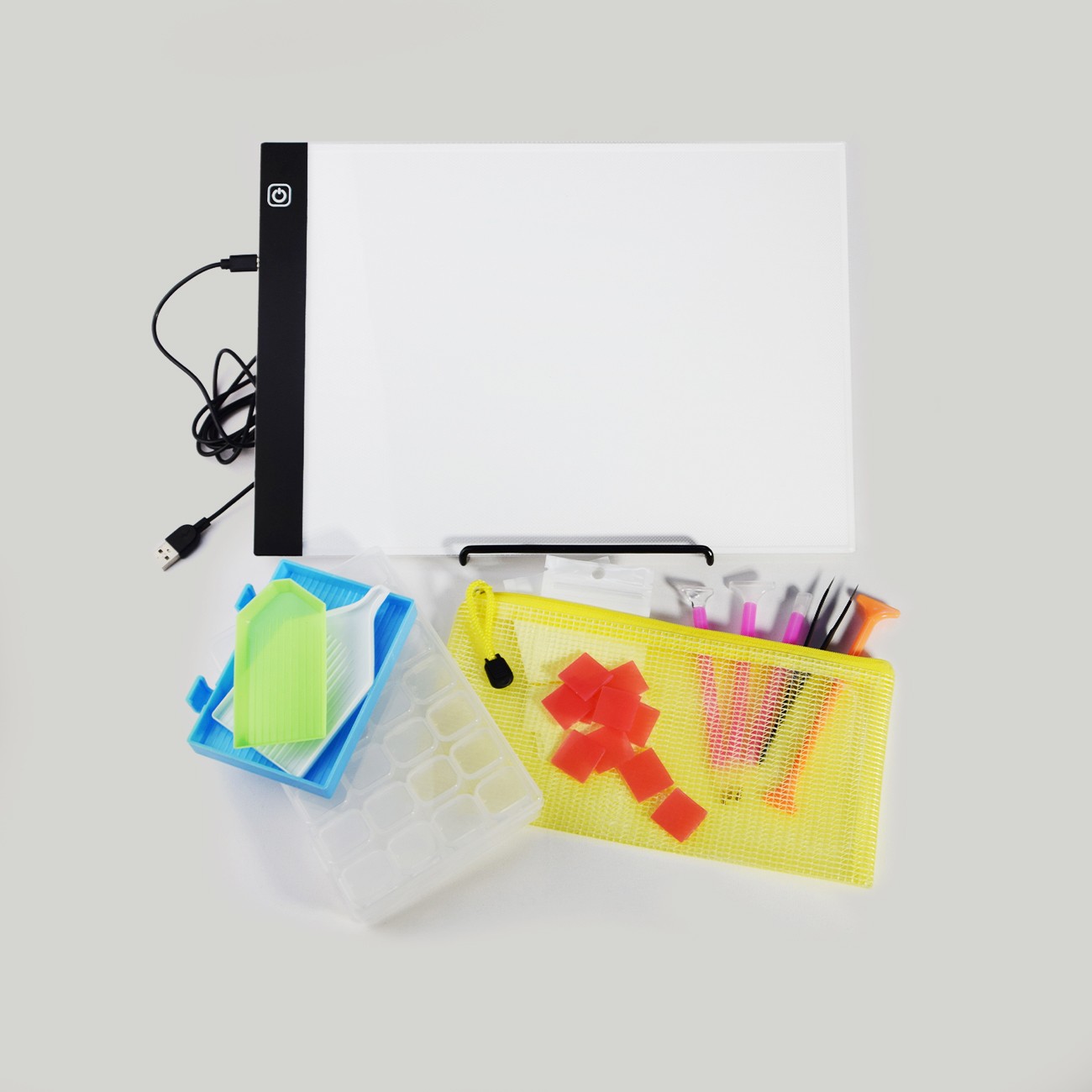 Diamond Painting Werkzeug-Set mit A4 LED-Lightpad