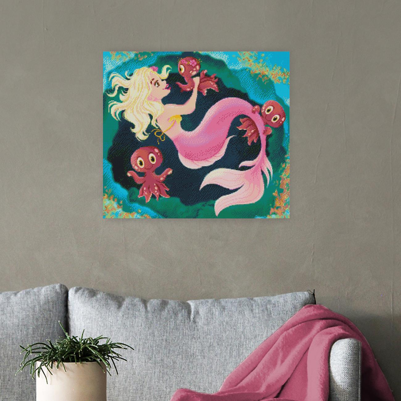 Fantasy Diamond Painting mit Meerjungfrau und kleinen Tintenfischen als maritime Wanddekoration