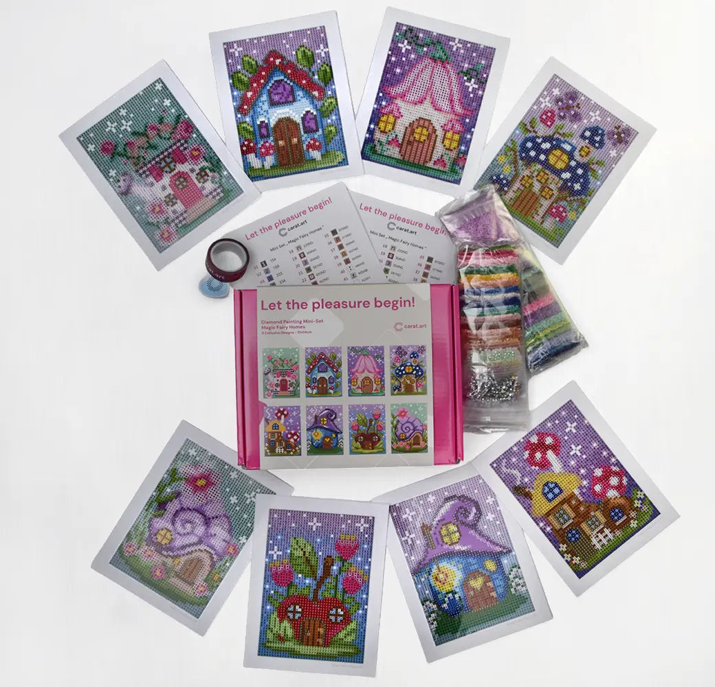Diamond Painting Mini Set mit zauberhaften Feenhäuschen in Pilzen, Äpfeln, Stiefeln, Teekanne, Schneckenhäuschen und Blüten