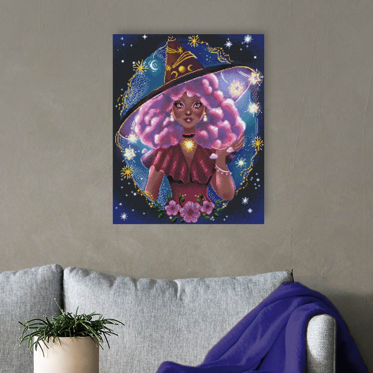 Diamond Painting Galaxie Hexe als mystische Wanddekoration im Wohnbereich