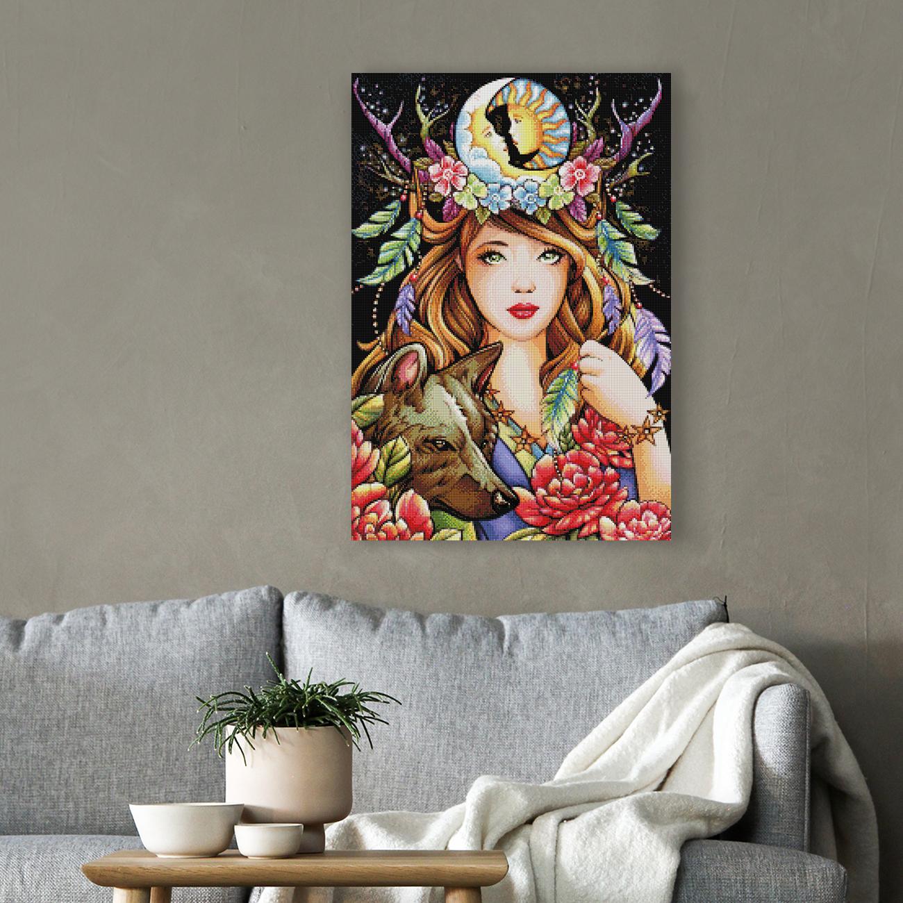 Diamond Painting Mädchen mit Geweih und Wolfshund als mystische Fantasy Wanddekoration