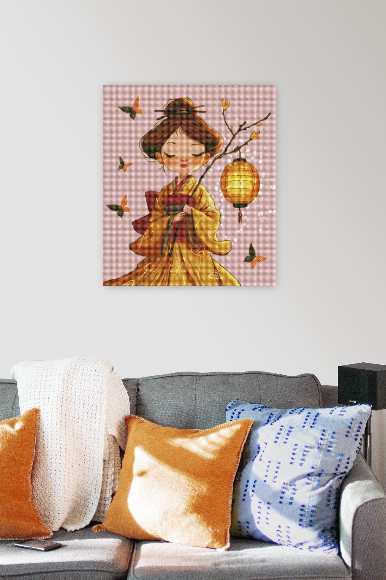 Diamond Painting Mädchen mit Laterne und Schmetterlingen als zauberhafte Wanddekoration