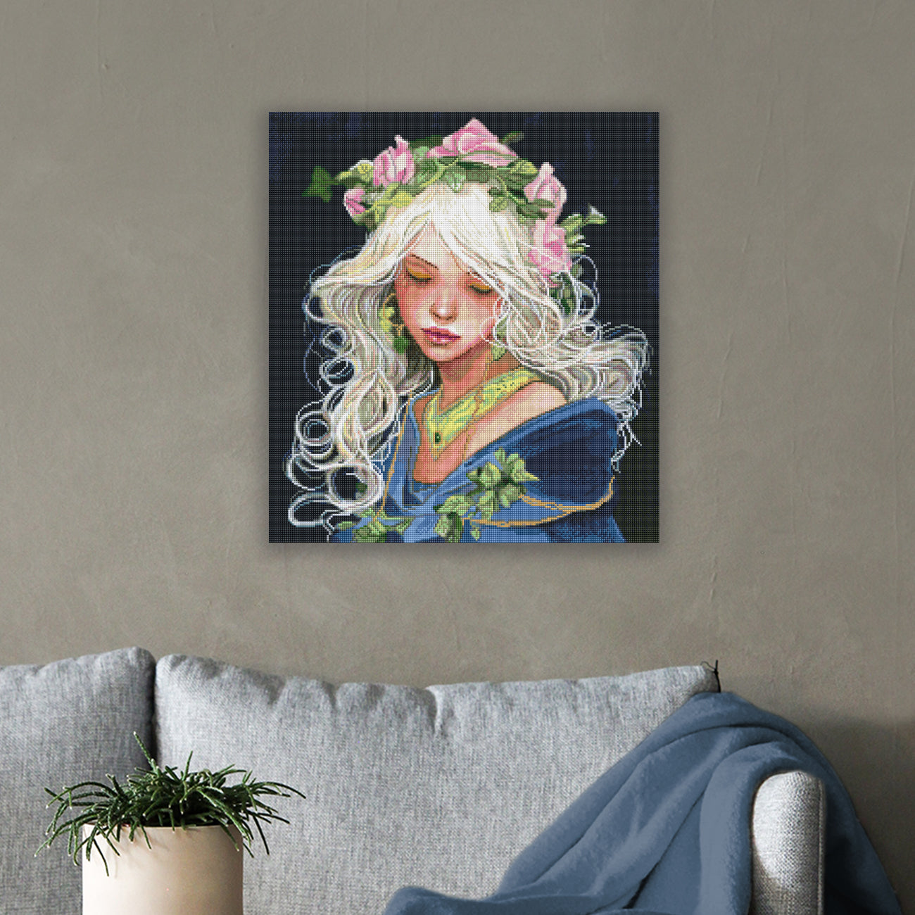 Diamond Painting Fantasy Motiv mit Königin und Rosenkrone als elegante Wanddekoration für dein Zuhause