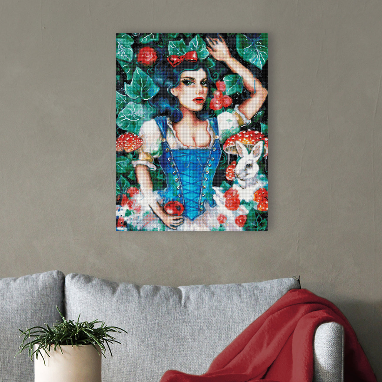 Märchenhaftes Diamond Painting mit Schneewittchen, rotem Apfel, Rosen und kleinen Pilzen als geheimnisvolle Wanddekoration