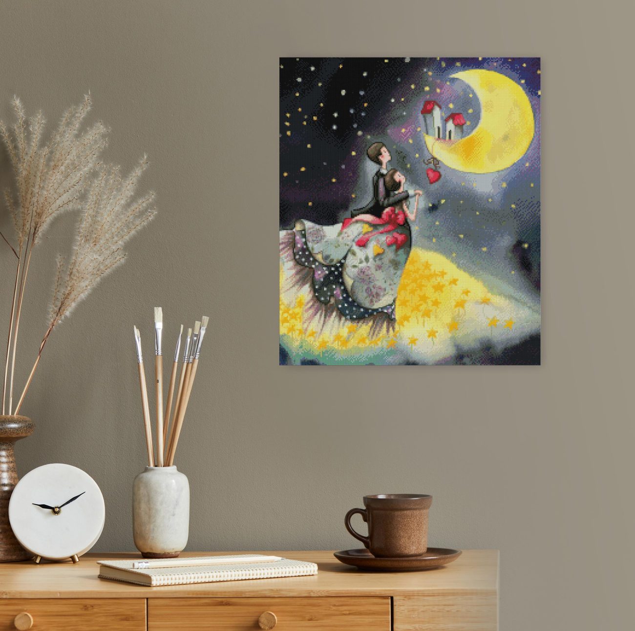 Diamond Painting Sternenhimmel mit Sichelmond und verliebtem Paar als romantische Wanddekoration